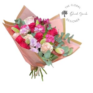 pink flower bouquet
